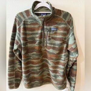 Patagonia vintage camo Men’s size M